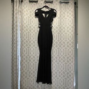 Beautiful NEW Windsor back cutout dress